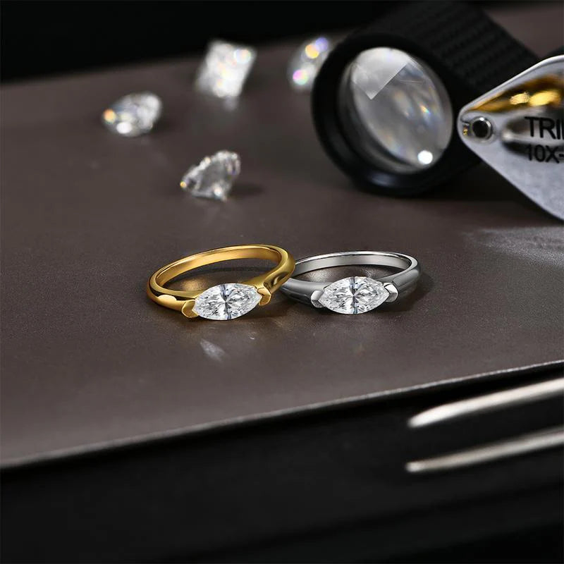 Hailey Playa Thin Ring | White Gold 18k