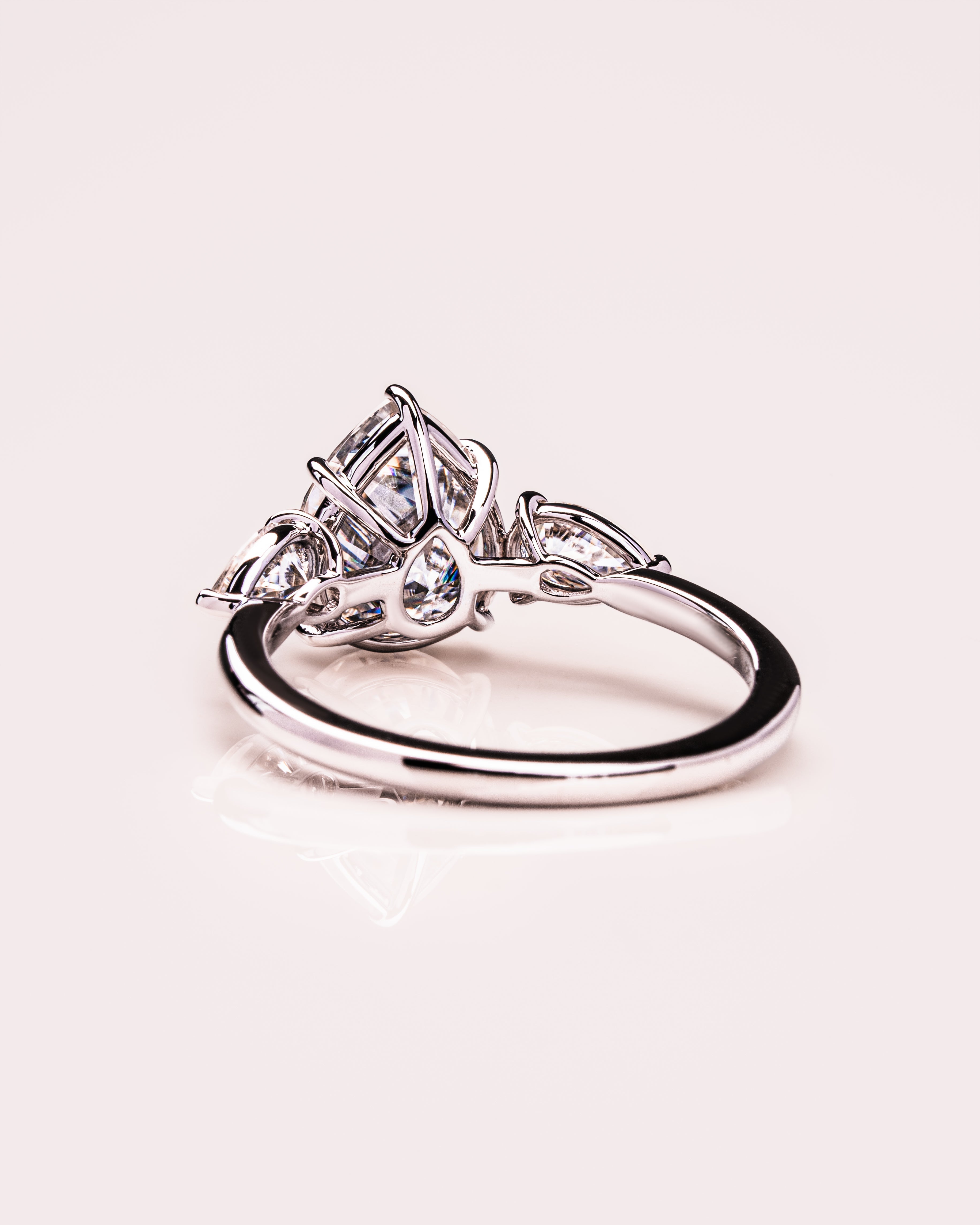 Nicola - Pear | Silver 16k