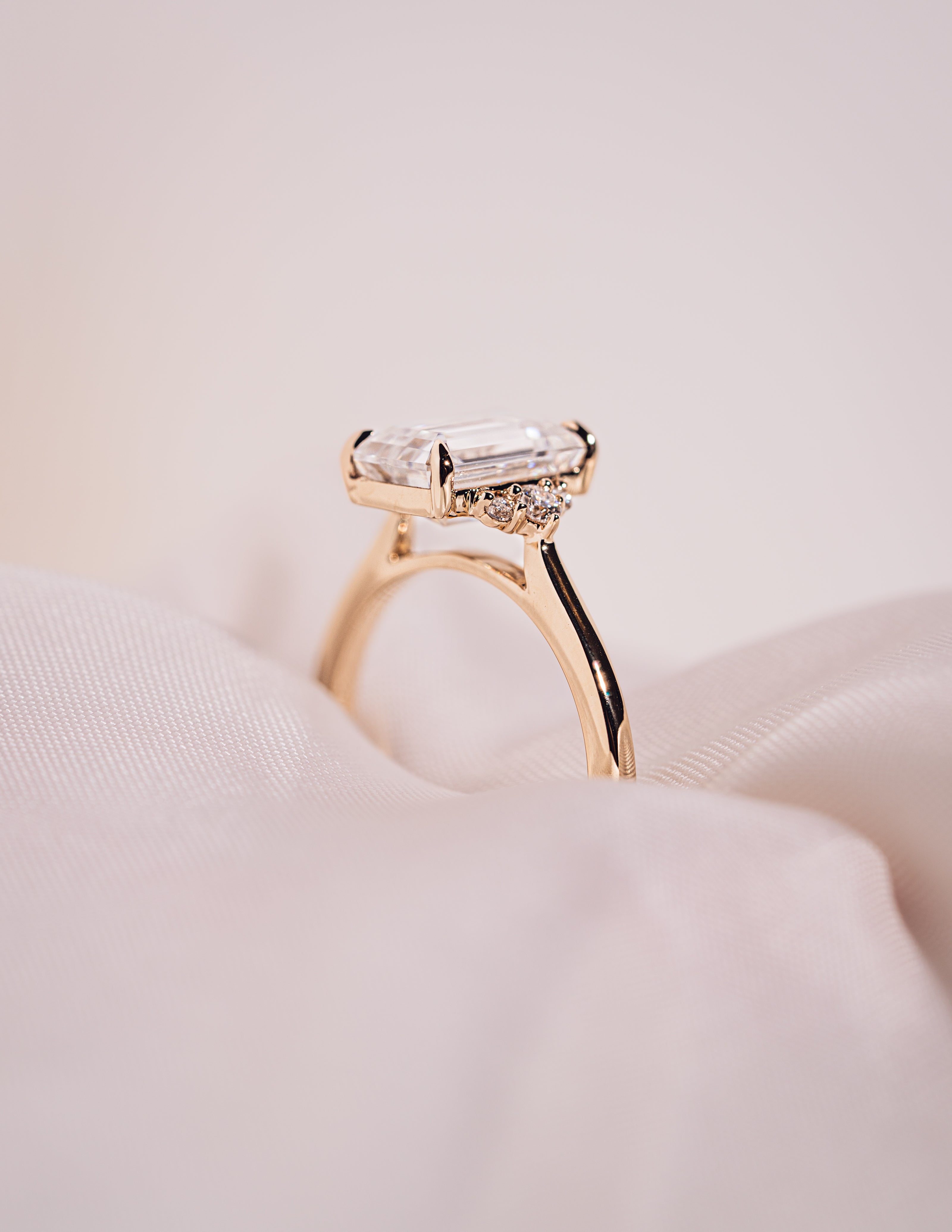 Cecilia - Emerald | Gold 18k