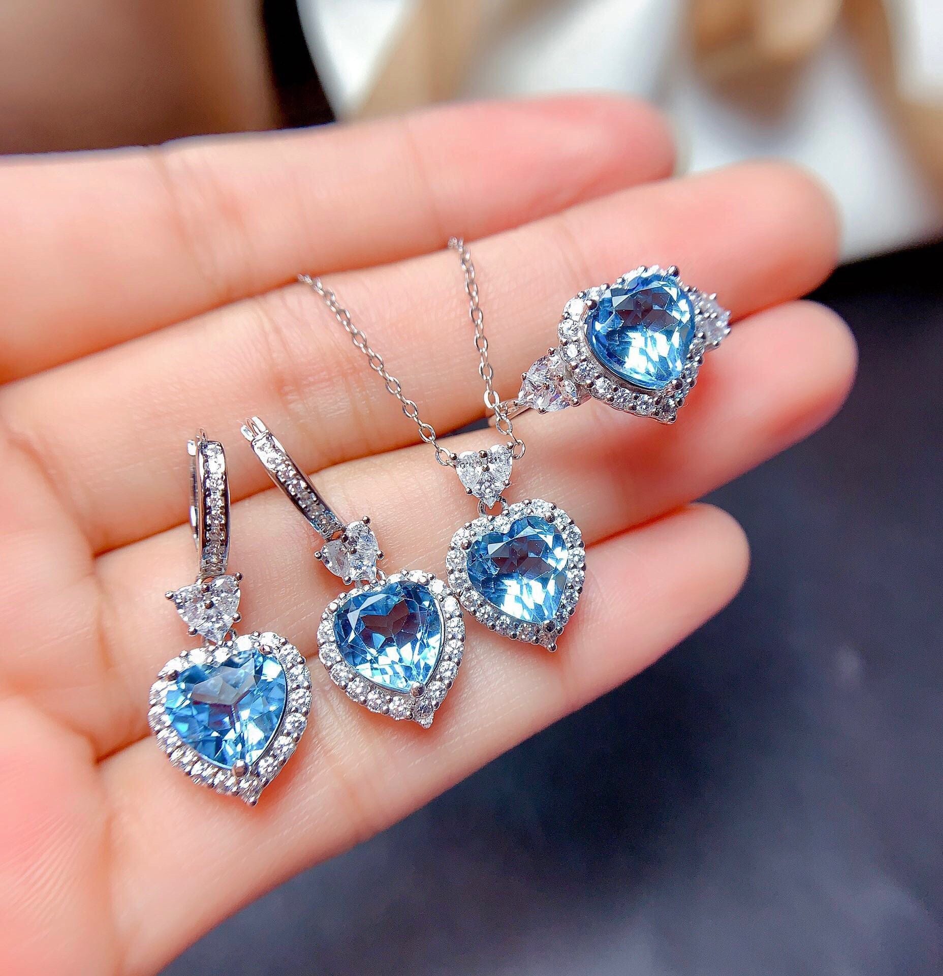 Liora Amorique Red Set | White Gold 16k