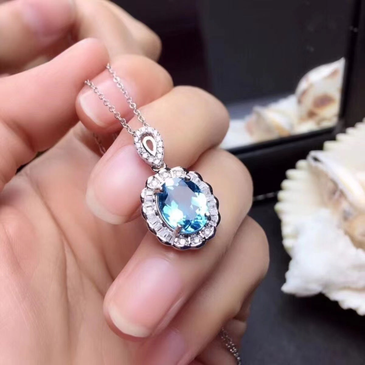 Nerina Valeor Set | White Gold 16k