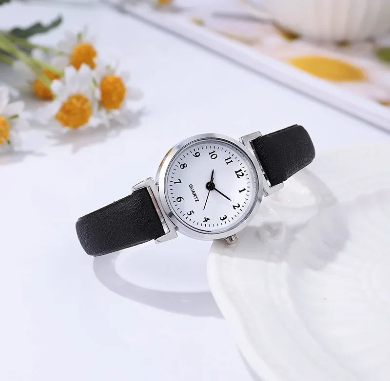 Casual Women's Fashion Leather Watch