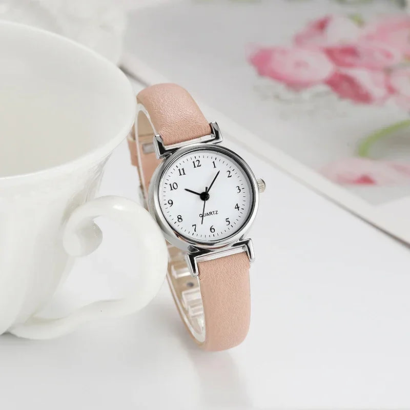 Casual Women's Fashion Leather Watch