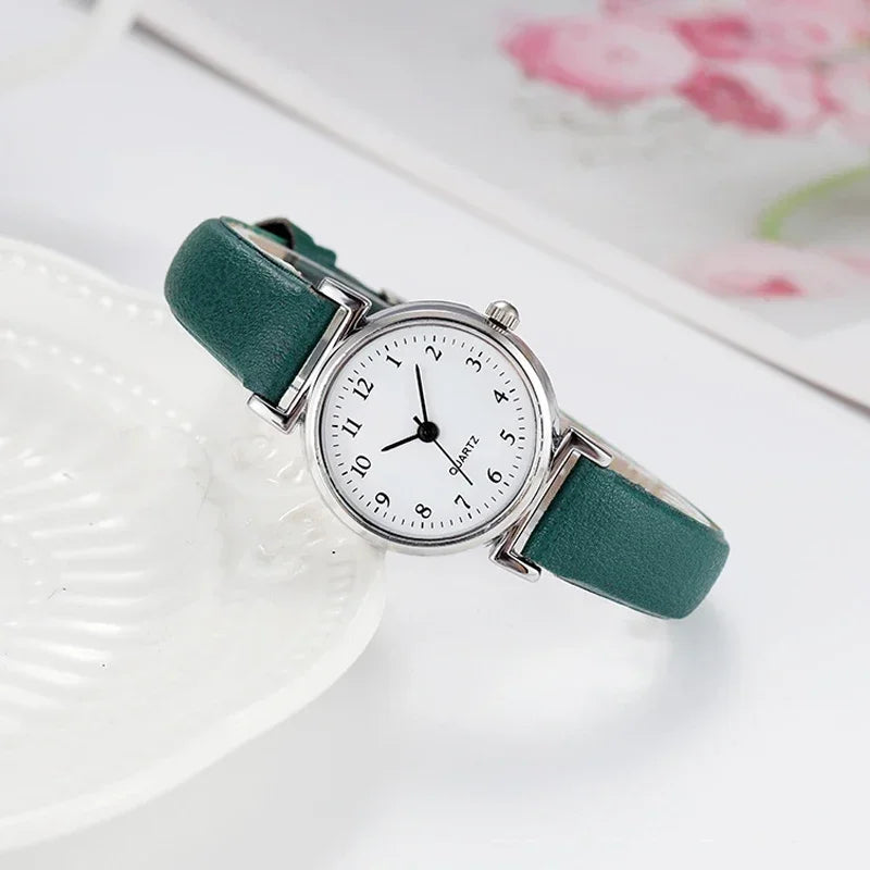 Casual Women's Fashion Leather Watch