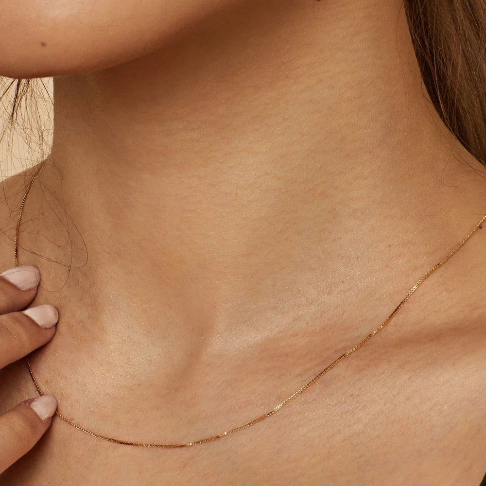 Bodega Box Necklace | Gold 18k